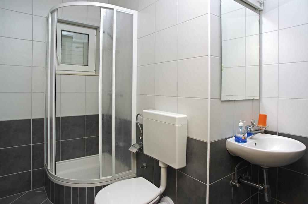 Aparthotel Marina Gromela Mirca  Номер фото