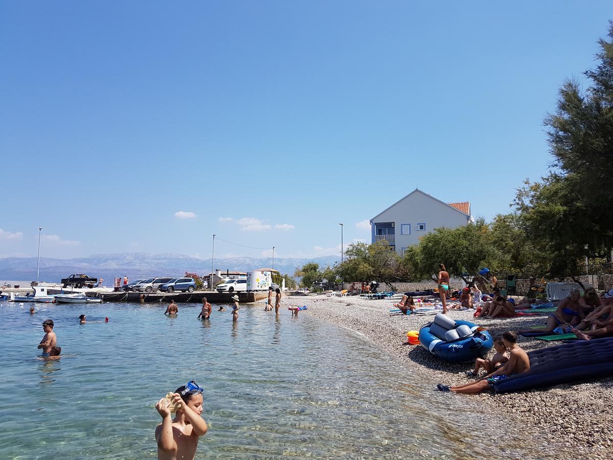 Aparthotel Marina Gromela Mirca  Экстерьер фото